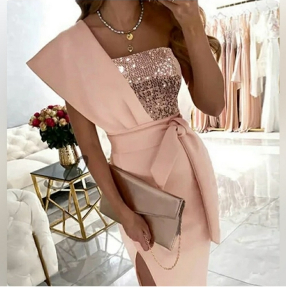 🧿 Pink One Shoulder Dress